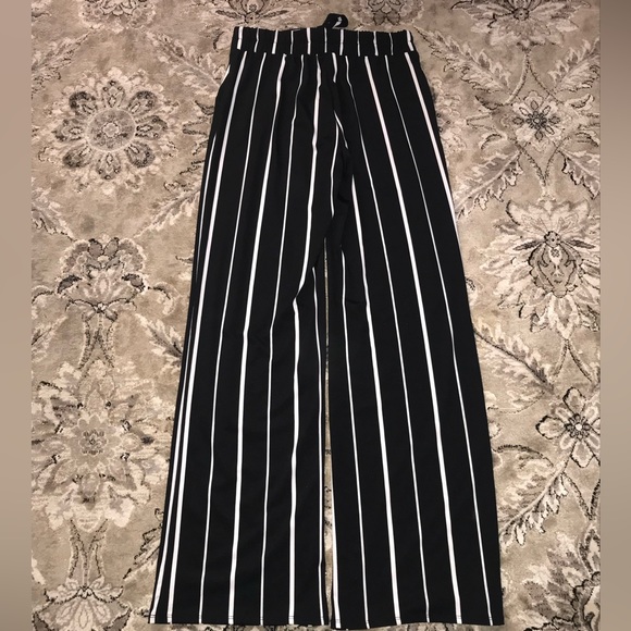 Wide Leg Pants - Picture 2 of 2